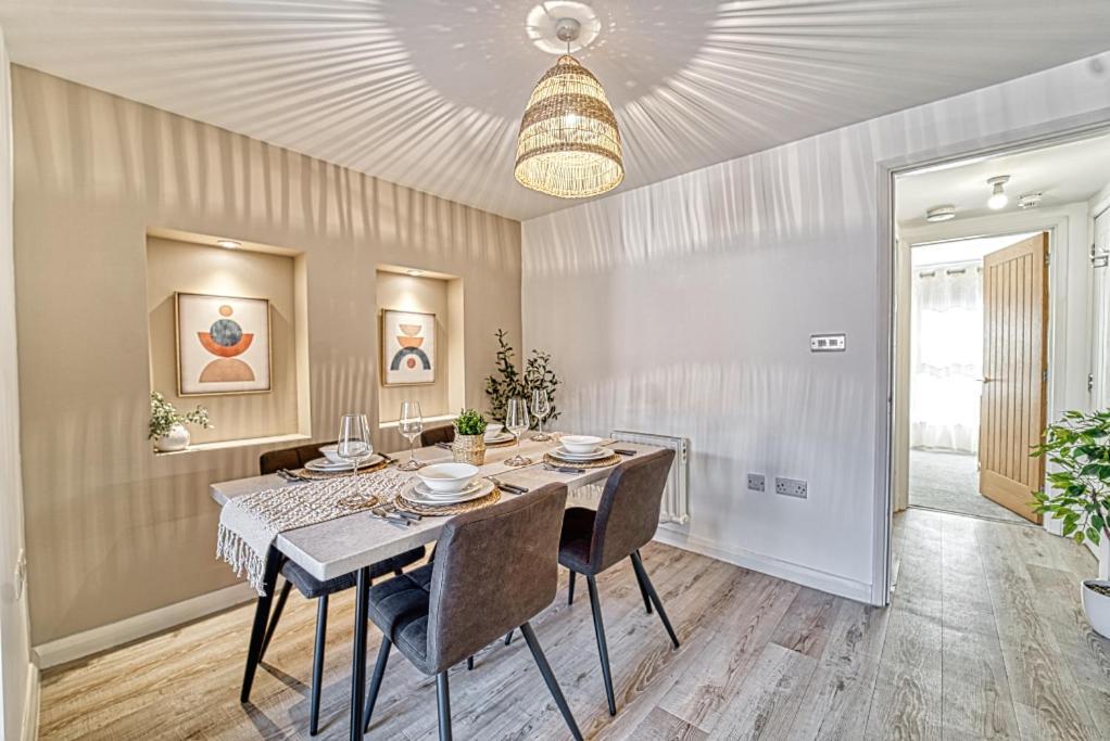 Guest Homes - Watledge House Apartment Tewkesbury Ngoại thất bức ảnh